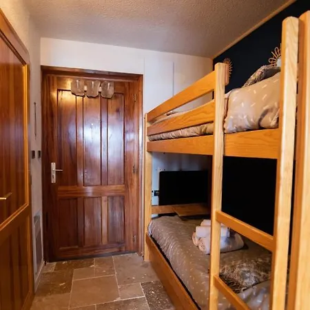 Le Ticou - Cosy Et Lumineux Avec Balcon Font-Romeu-Odeillo-Via